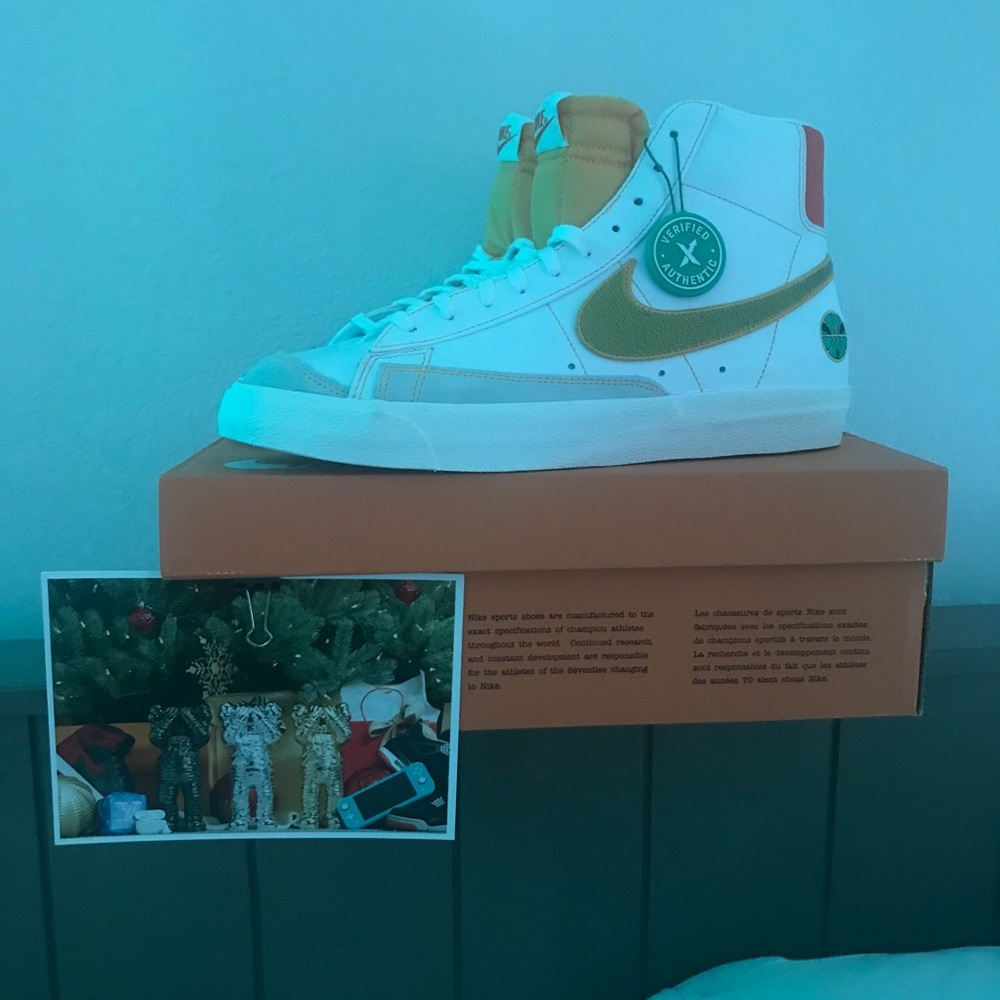 Nike Blazer Mid 77 Raygun